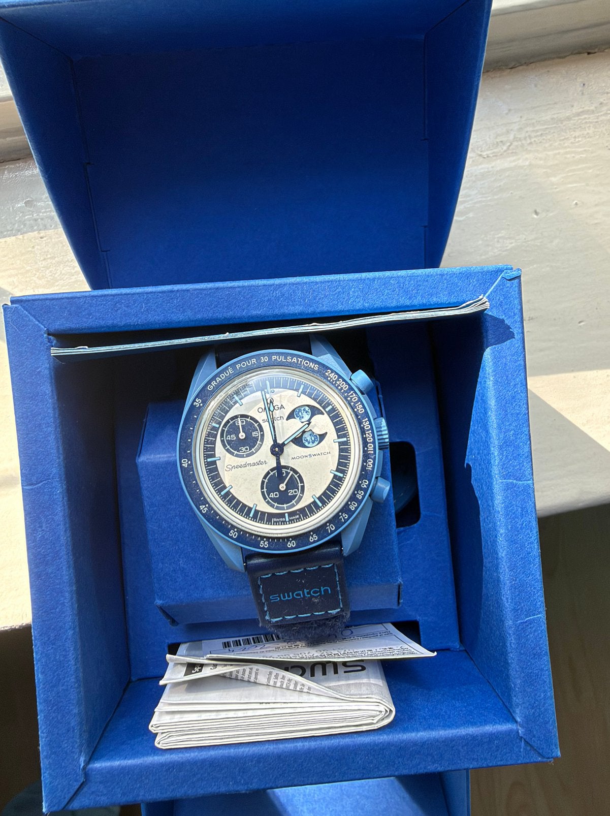 Swatch x Omega moonswatch mission to super blue moonphase, Ophalen of Verzenden, Zo goed als nieuw, Kunststof, Omega