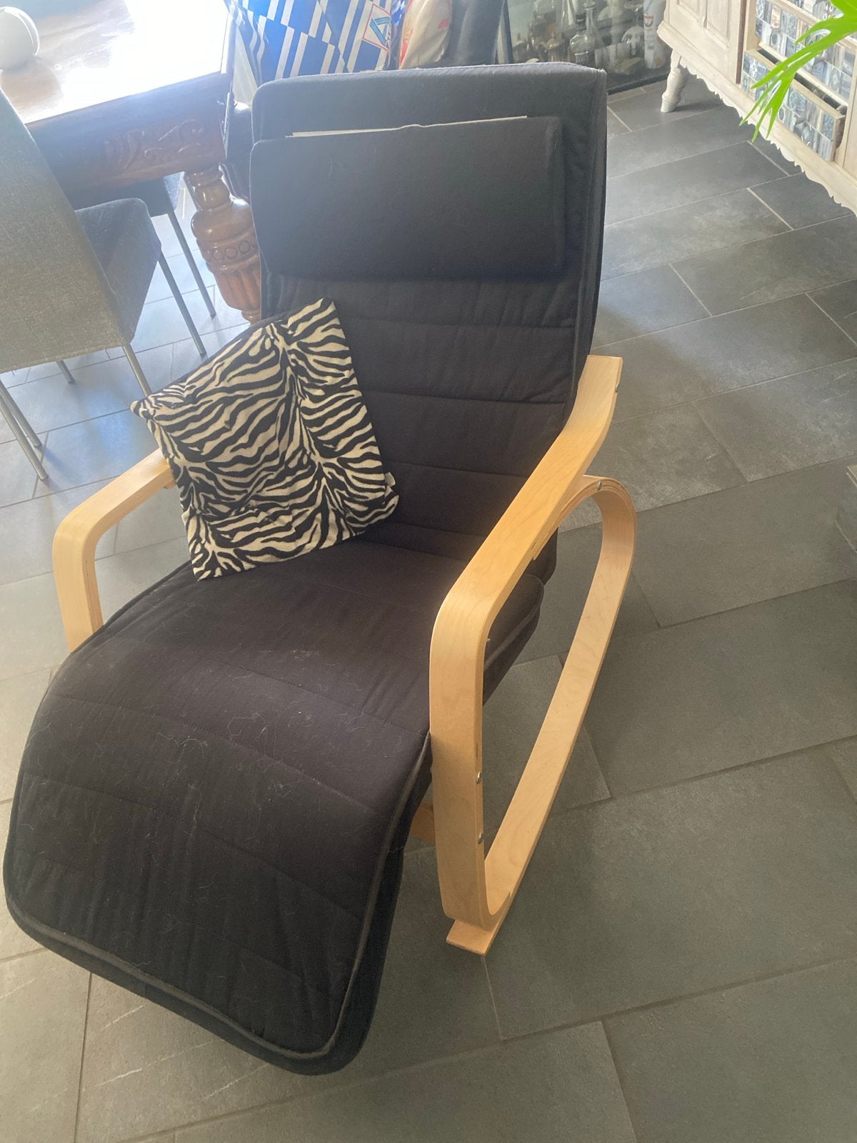IKEA Schommelstoel - Comfortabel en Stijlvol, Ophalen, Gebruikt, Zwart, Eén