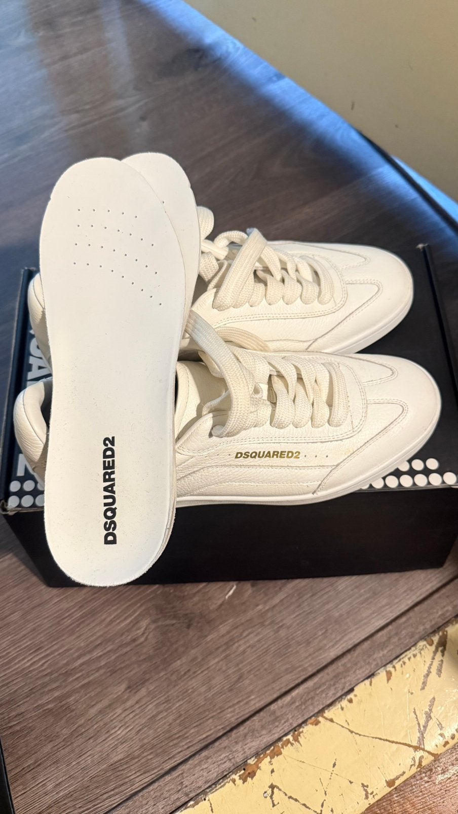 Dsquared 2 maart 41, Kleding | Heren, Schoenen, Verzenden, Zo goed als nieuw, Wit