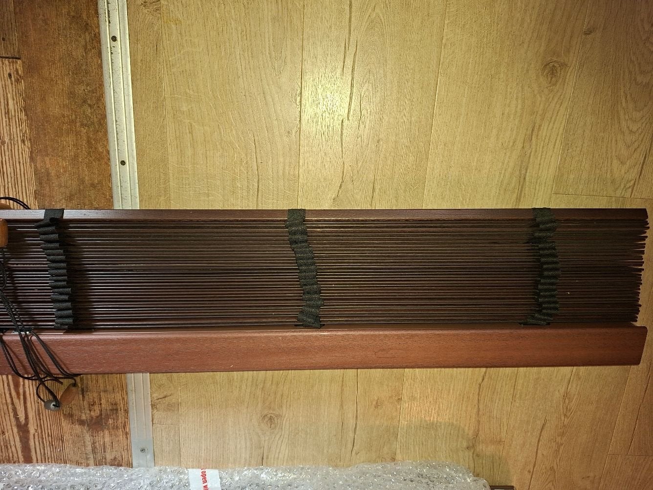 Nieuwe Mahonie houten jaloezie 50 mm incl ladderband, Ophalen, Jaloezie, Overige merken, Bruin