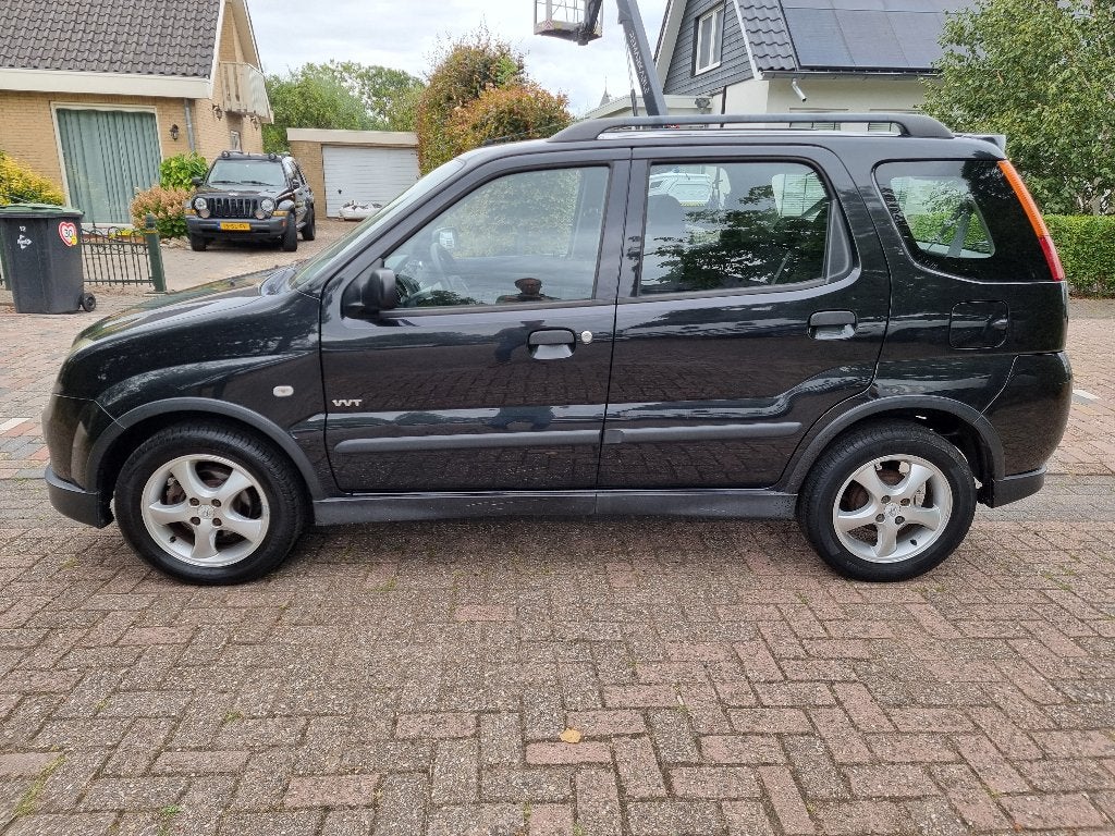 Suzuki Ignis 1.3 16V FreeStyle, 5-deurs, airco,lmv,weinig km, Auto's, Suzuki, Voorwielaandrijving, 31 €/maand, Ignis, Zwart