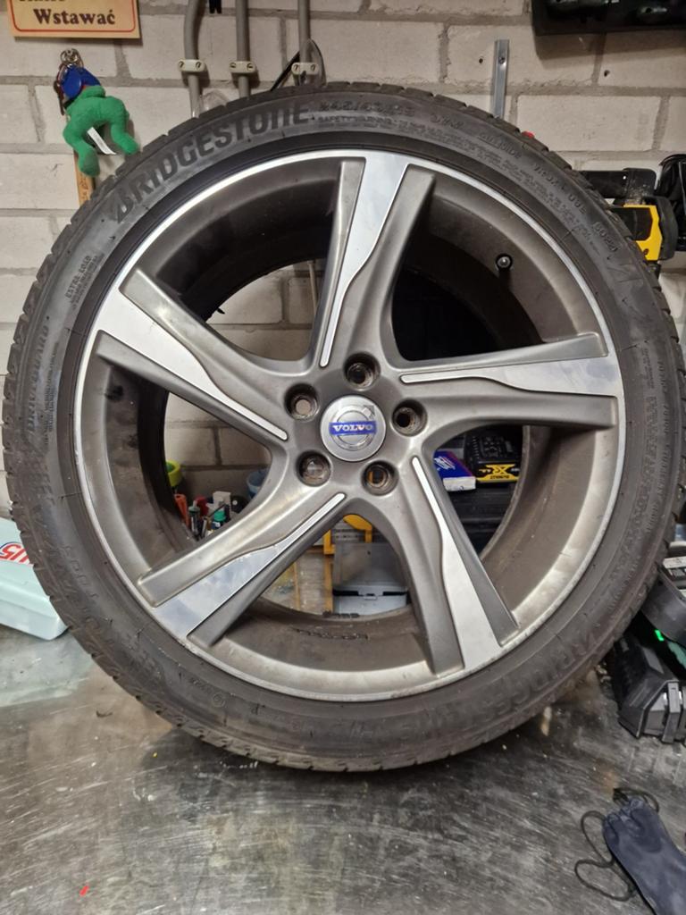 4 ixion 18" Velgen met Bridgestone banden, Auto-onderdelen, Banden en Velgen, 18 inch, Banden en Velgen, Ophalen of Verzenden