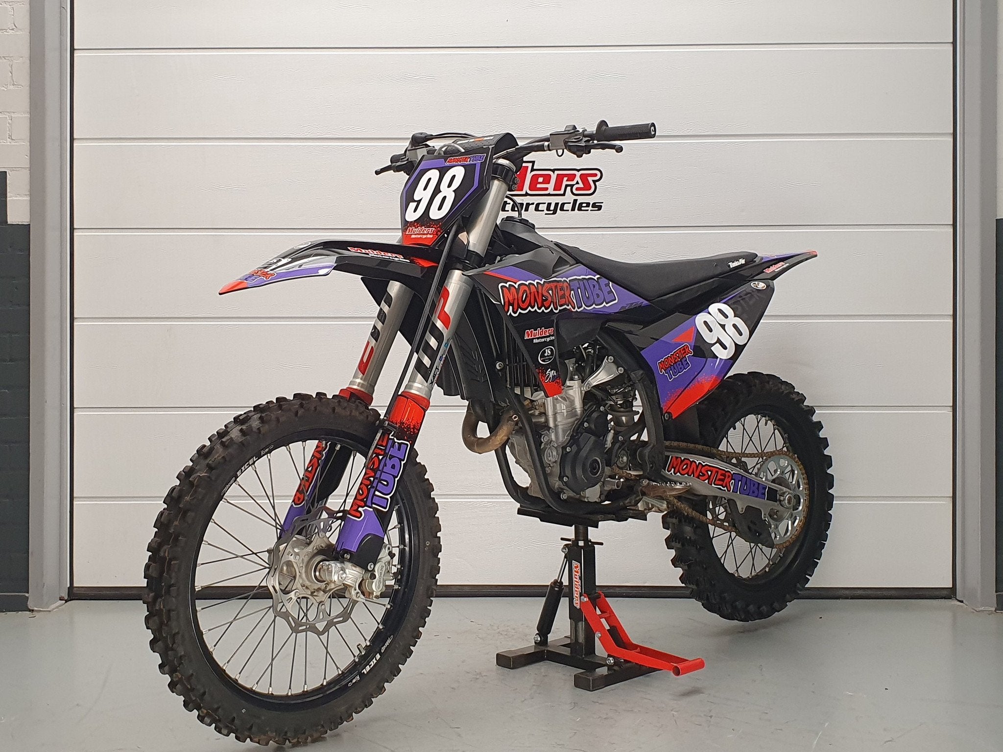 KTM 250 SX-F (bj 2023), Motoren, Motoren | KTM, KTM, Bedrijf, Crossmotor, Sluisweg 20
6581 KA  Malden, NL