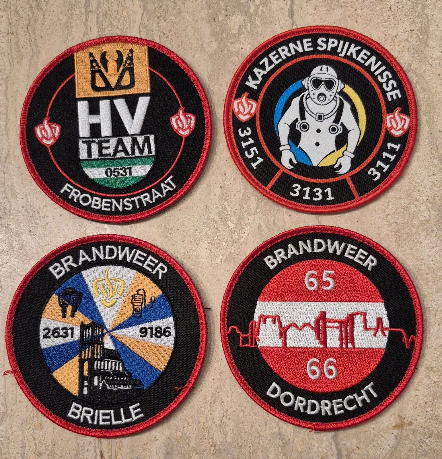 Patches Brandweer Rotterdam-Rijnmond, Verzamelen, Overige Verzamelen, Ophalen of Verzenden, Zo goed als nieuw