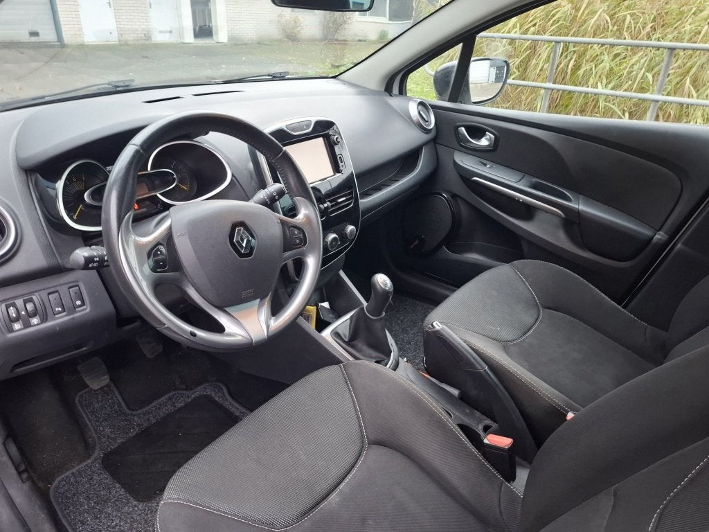 Renault Clio 0.9 TCe Night&Day Nw Distr/Nw Koppeling!, Auto's, Renault, Voorwielaandrijving, 540 kg, Electronic Stability Program (ESP)