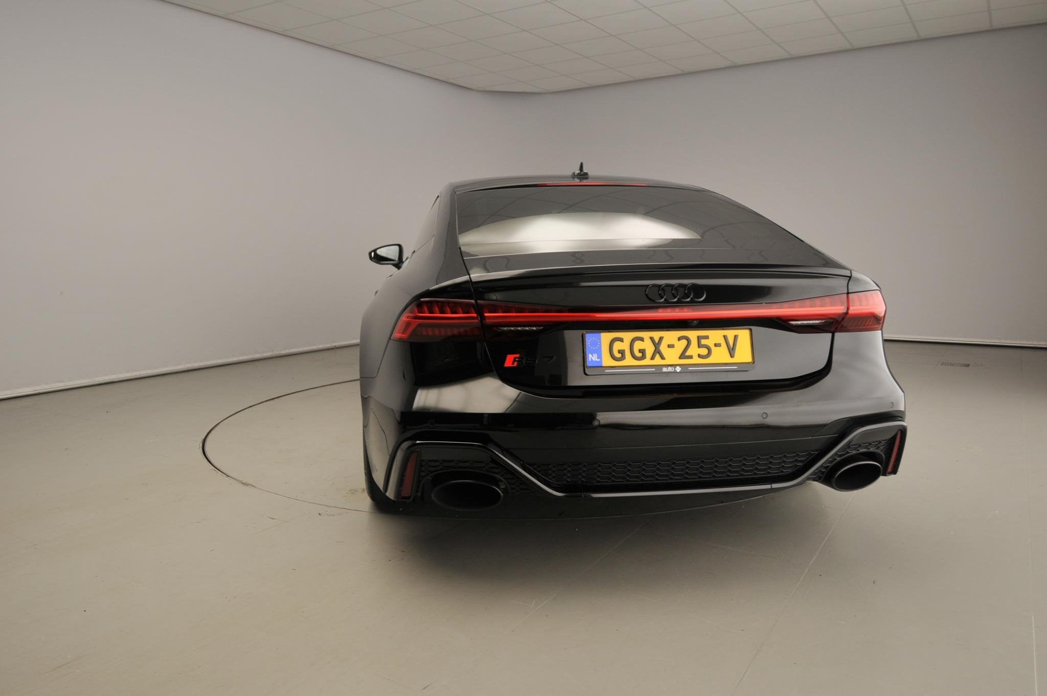 Audi RS7 Sportback 4.0 TFSI quattro | Keramisch | B&O | Pano, Auto's, Audi, Automaat, Stof, Gebruikt, 600 pk