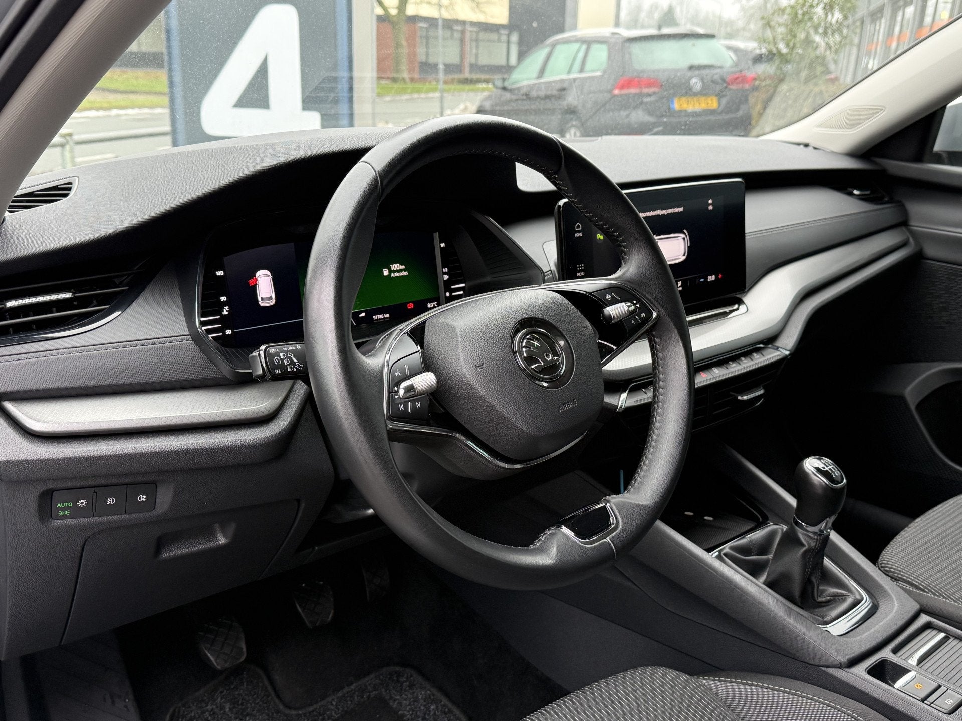 Skoda Octavia Combi BWJ 2022 | 1.0TSI 111PK Business Ed | CL, Auto's, Parkeersensor, Stof, Gebruikt, Origineel Nederlands