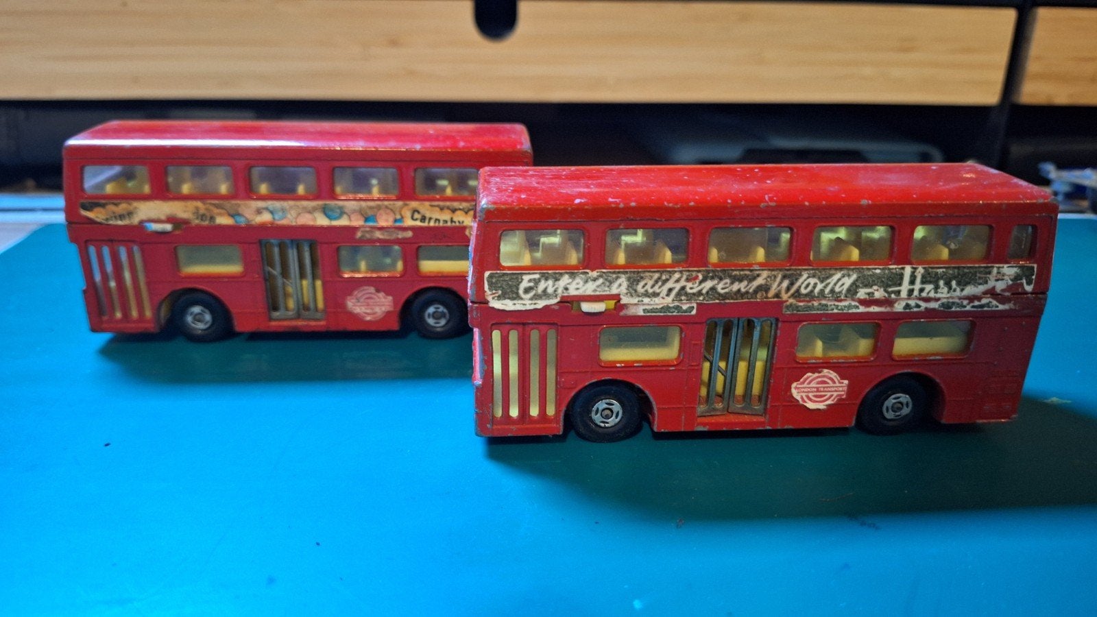 2 x Matchbox SuperKings London Dubbeldekker Bussen, Ophalen of Verzenden, Gebruikt, Bus of Vrachtwagen