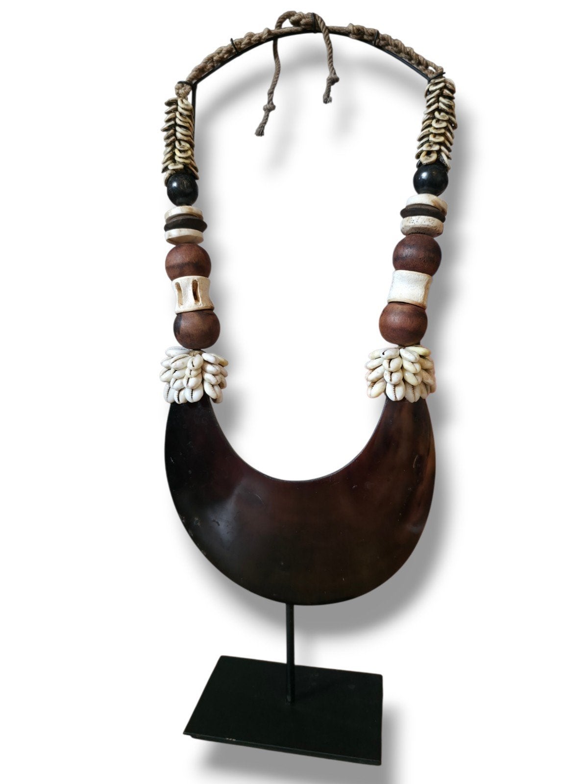 Traditionele Kina Shell Pectorale Ketting op Standaard, Ophalen of Verzenden