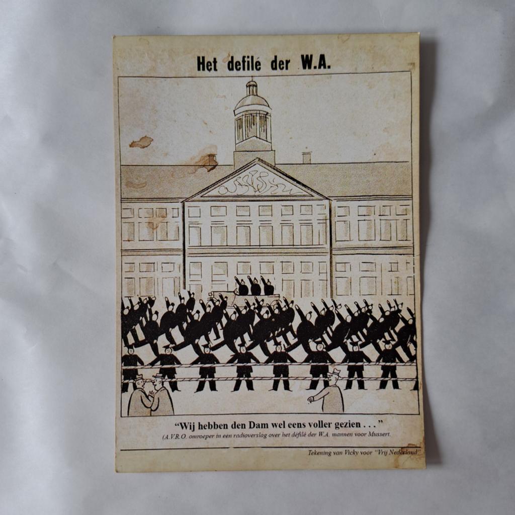 Historische Spotprentkaart Het Defilé der W.A.

Bijzondere h, Verzamelen, Ophalen of Verzenden, Nederland, Boek of Tijdschrift
