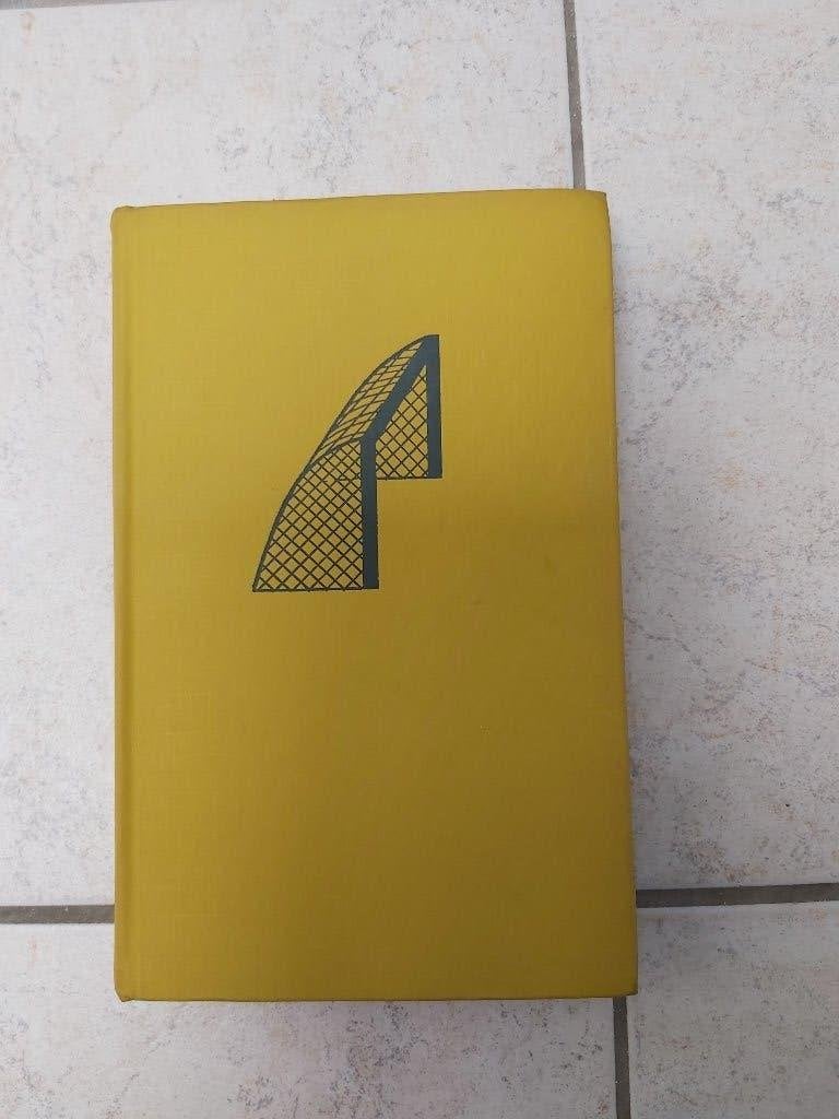 Topvoetbal, Gelezen, Ophalen of Verzenden, Balsport, Hans Molenaar