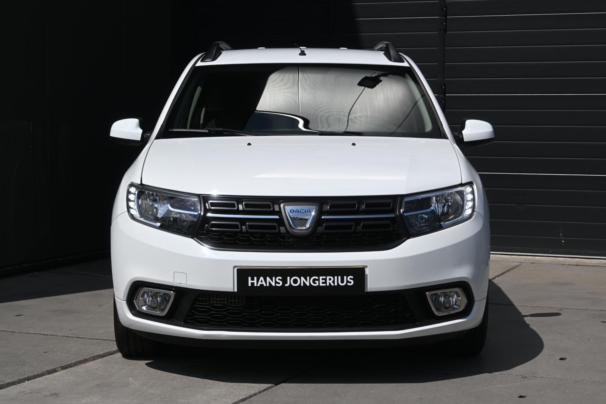 Dacia Logan MCV TCe 90 Laureate | AIRCO | CRUISE CONTROL | P, Auto's, Voorwielaandrijving, 898 cc, Euro 6, LED verlichting