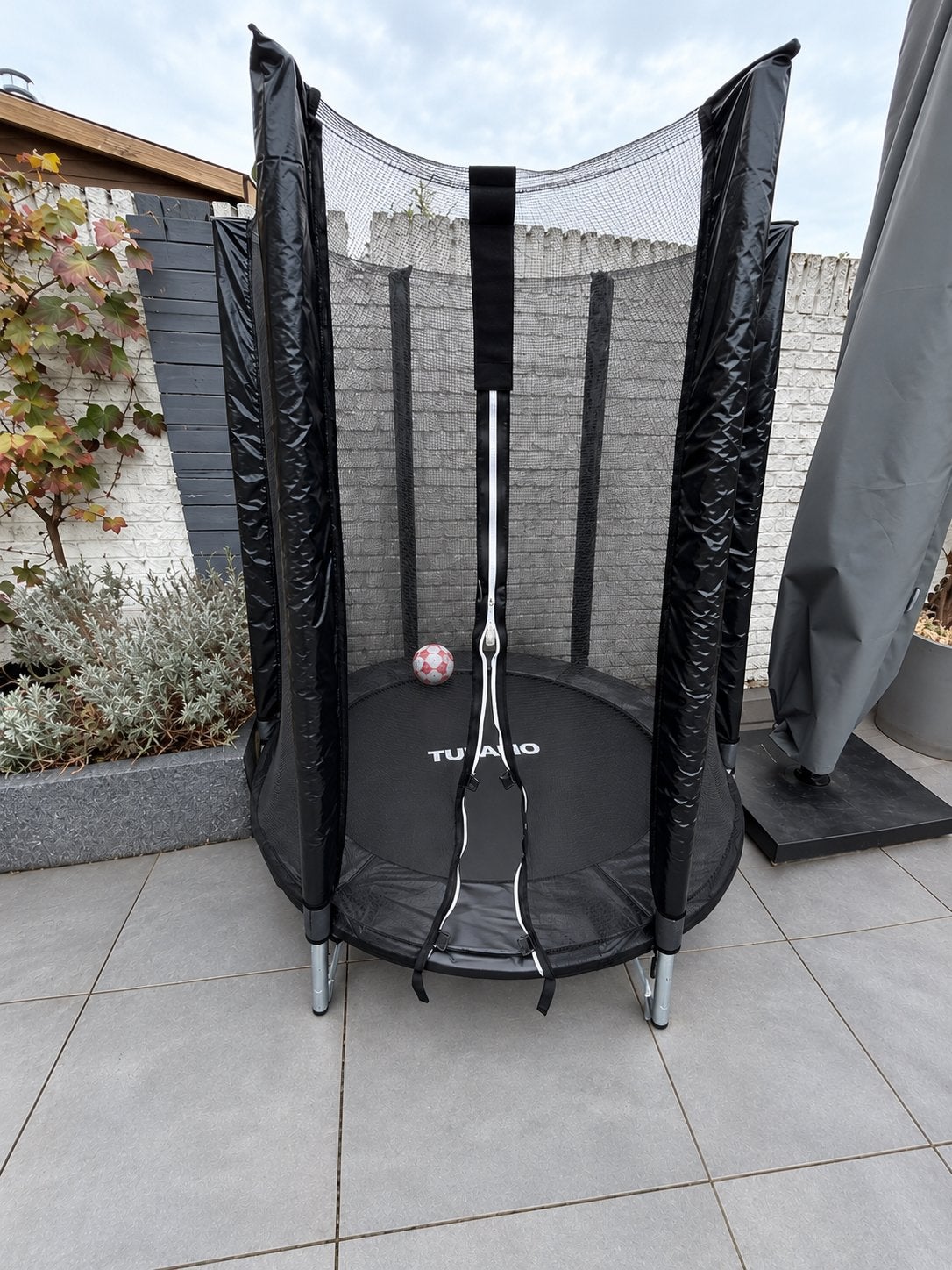 Tucano Trampoline 140 cm met Veiligheidsnet, Ophalen, Gebruikt