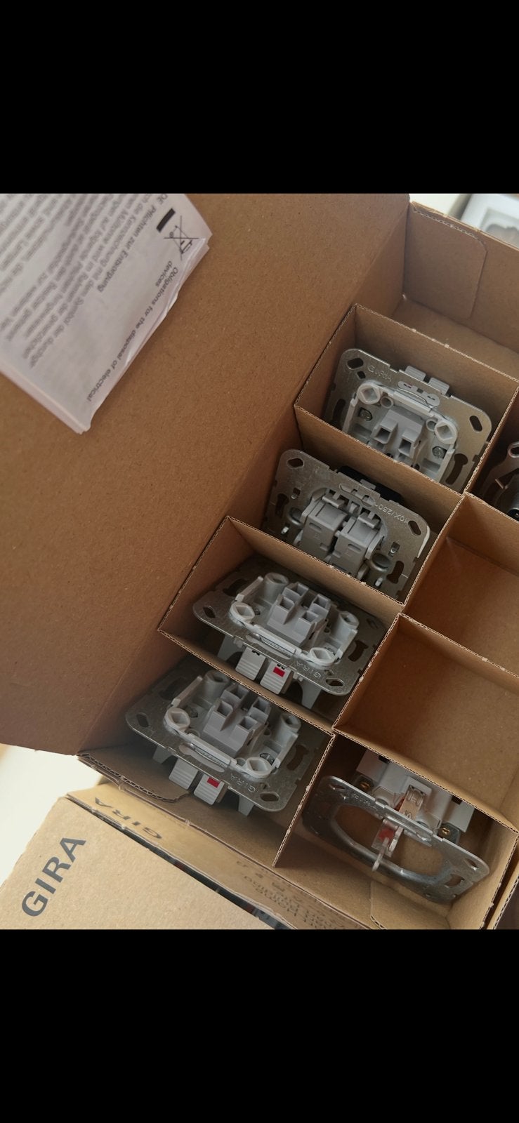 Gira 312600 schakelaar + basiselement, Ophalen of Verzenden, Nieuw, Schakelaar