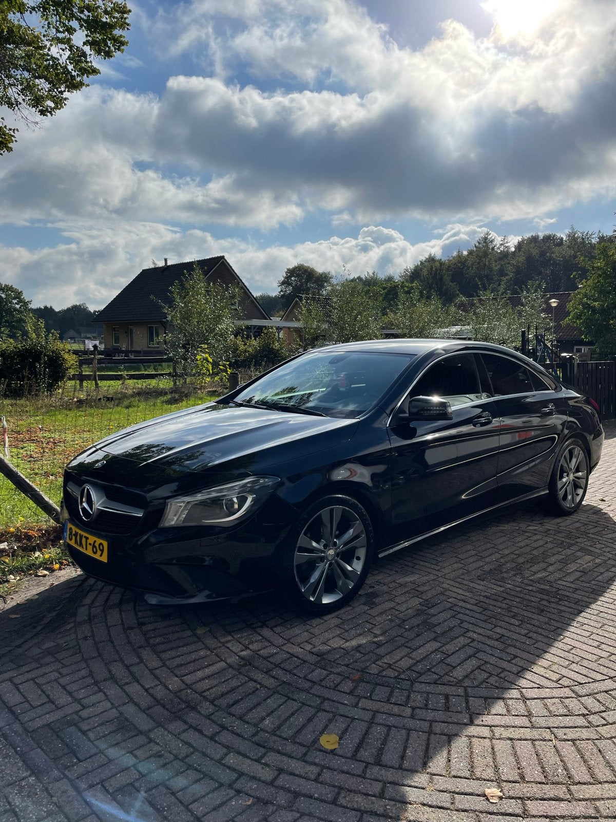 Mercedes-Benz CLA 220CDI 2.1 125KW 7G-DCT(AUT) 2013 Zwart, Auto's, CLA, Zwart, 4 cilinders, Leder en Stof