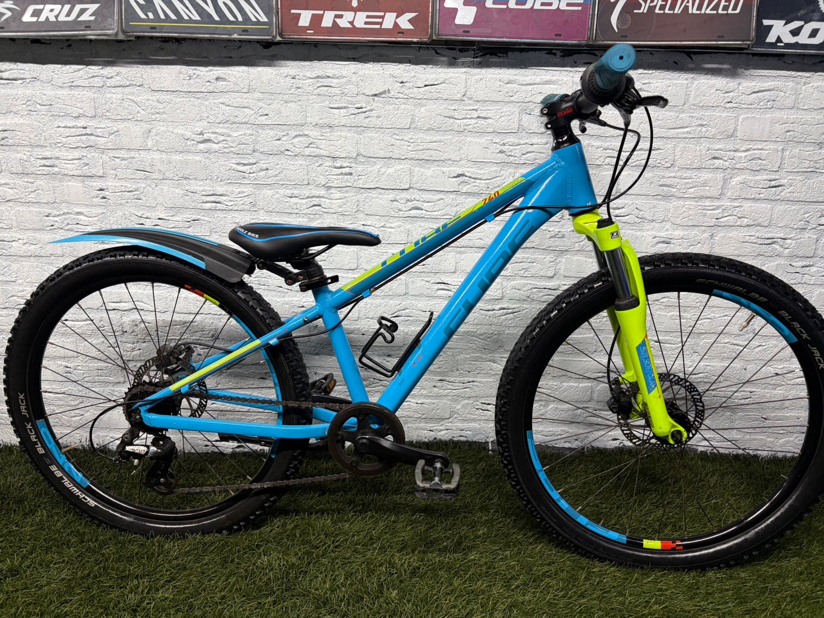 Cube Acid Race 240 Disc 24 inch cube mountainbike mtb 24”