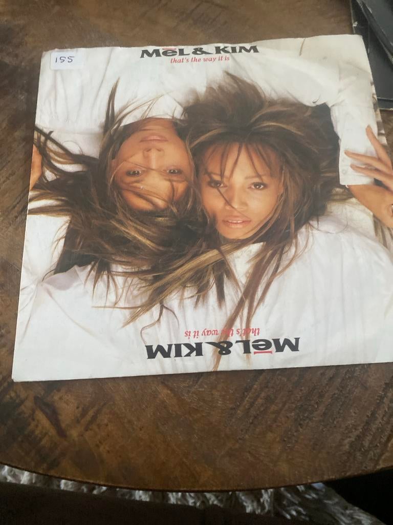 Mel & Kim - That's The Way It Is (7 inch vinyl), Cd's en Dvd's, Vinyl | Pop, Ophalen of Verzenden, 1980 - 1989, Gebruikt, 7 inch