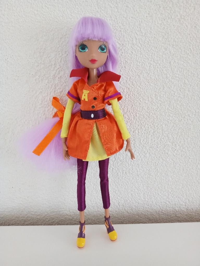 ASTORIA van REGAL ACADEMY REAL FRIENDS, Verzamelen, Poppen, Ophalen of Verzenden, Gebruikt, Pop