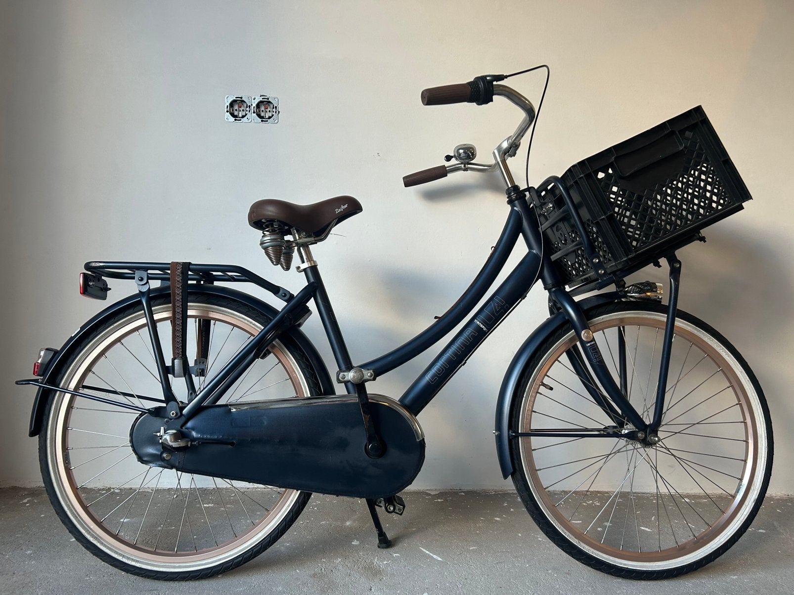Zeer nette cortina U4 Transport 24 inch met 3 versnellingen, Ophalen, Terugtraprem, Versnellingen, Gebruikt