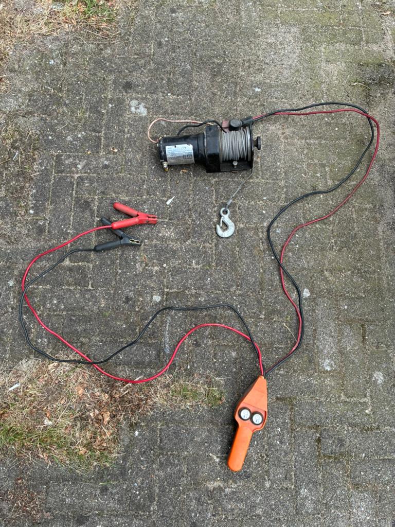 12V electrische lier takel, Ophalen of Verzenden, Gebruikt, Elektrisch