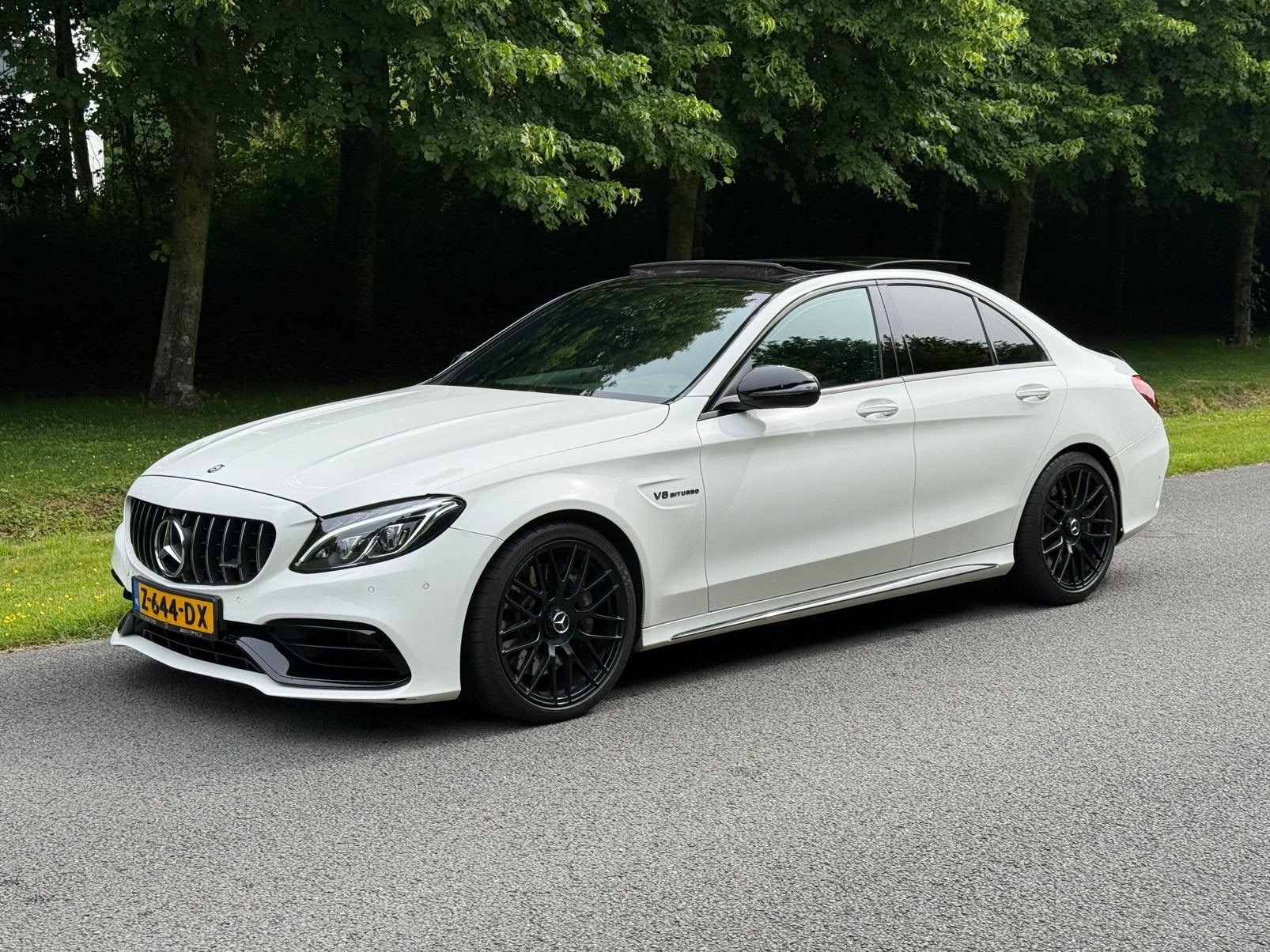 Mercedes-Benz Mercedes C63 AMG / Pano / Burmester vol opties, Auto's, Mercedes-Benz, Automaat, Achterwielaandrijving, Skiluik