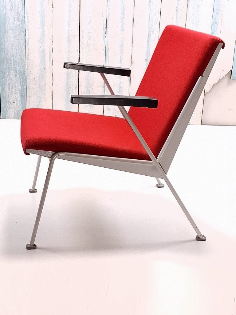 Vintage rode fauteuil met metalen frame, Ophalen, Gebruikt, Hout, Vintage, Mid-century