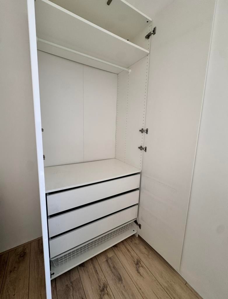Witte IKEA Pax kast, Kunststof, Gebruikt, 200 cm of meer, Met lade(s)