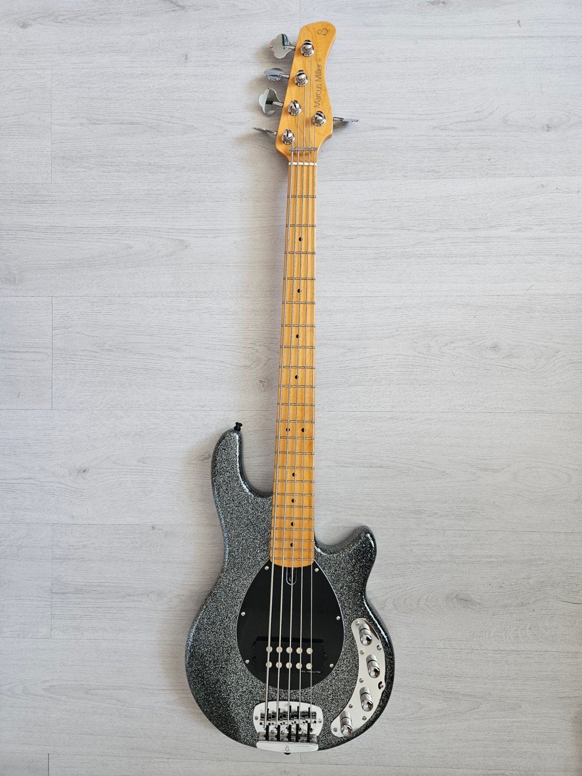 Sire Marcus Miller Z3-5 Sparkle Black, Ophalen, Zo goed als nieuw, Elektrisch, 5-snarig