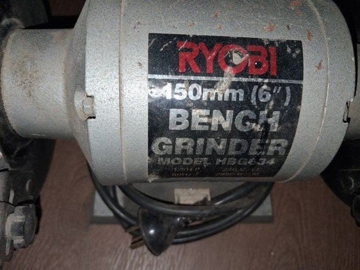 Ryobi Bankslijpmachine - Model HBG634, Ophalen, Gebruikt, Minder dan 700 watt, Werkbankslijpmachine
