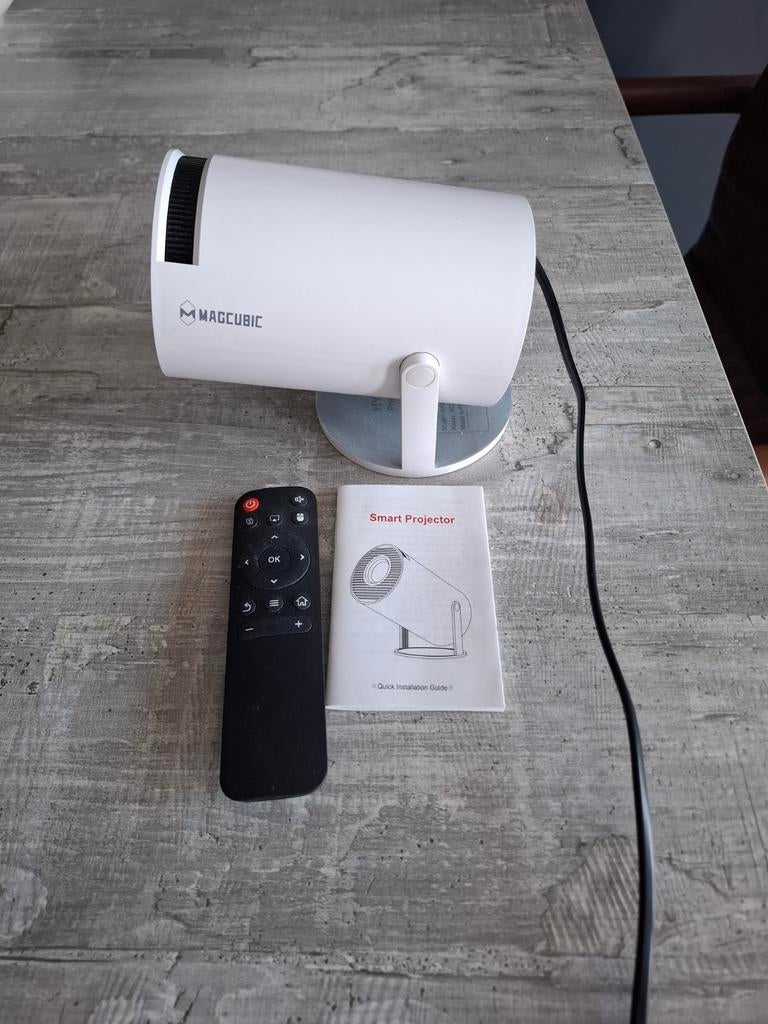 MAGCUBIC Smart Projector - Compact en Draagbaar, Audio, Tv en Foto, Beamers, Zo goed als nieuw, LED, Overige resoluties, Ophalen