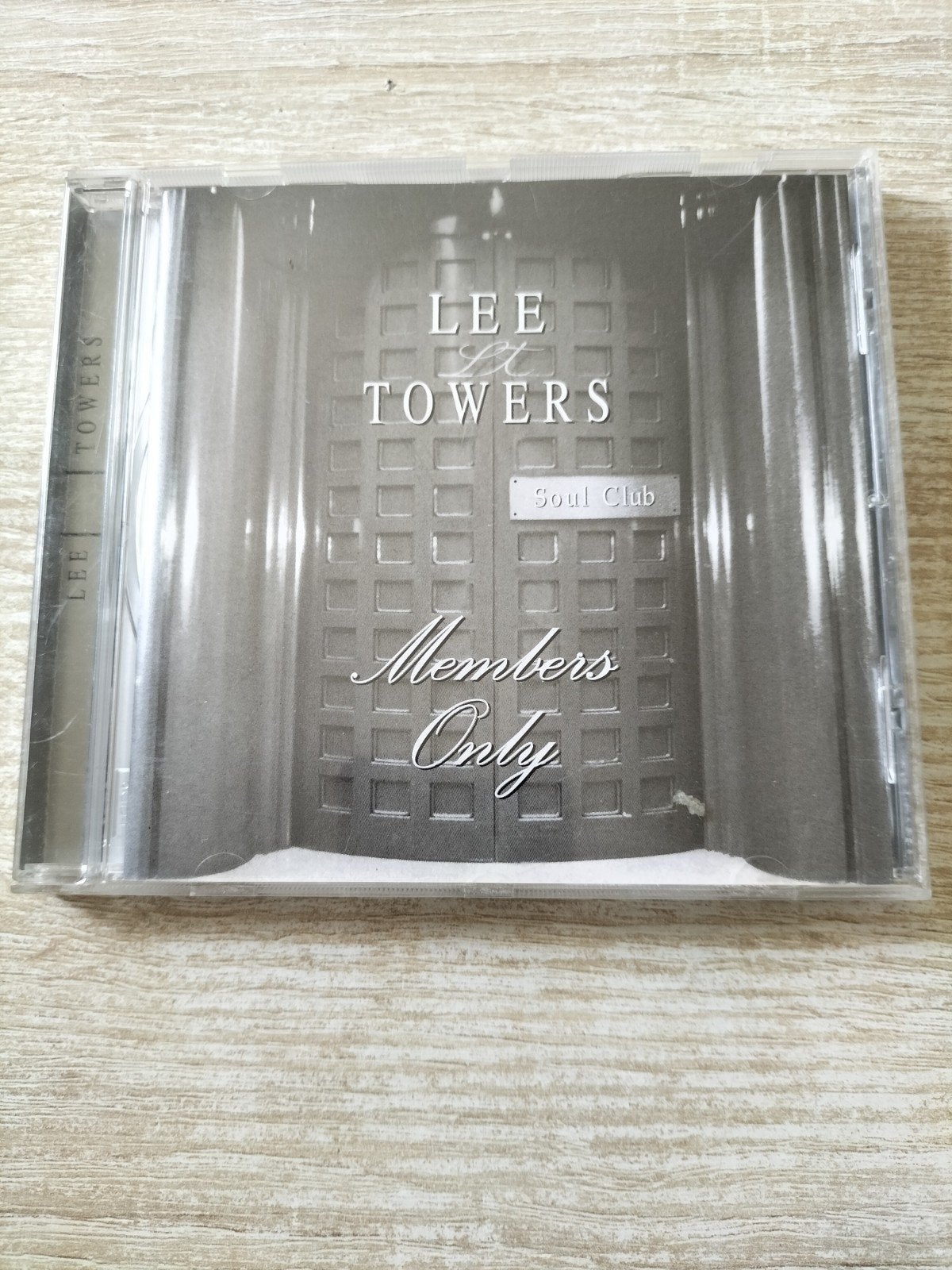 Lee Towers - members only, Ophalen of Verzenden