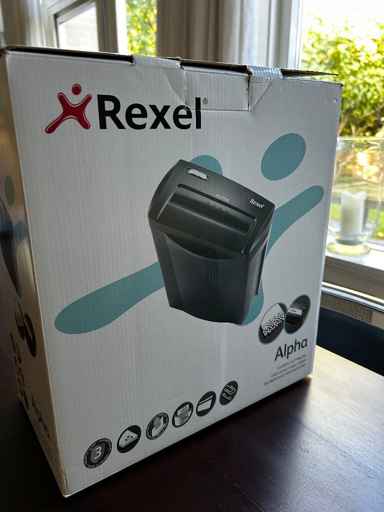 Papier shredder, Ophalen, Zo goed als nieuw