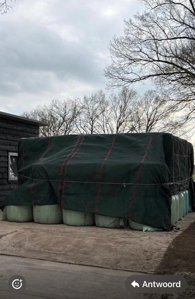 Midibalen hooi, Dieren en Toebehoren