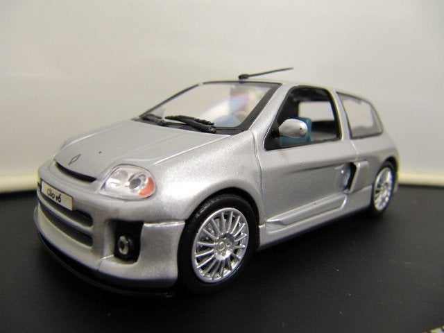 Renault Clio Sport V6 1999 1:43, Ophalen of Verzenden, Nieuw, Auto, Overige merken