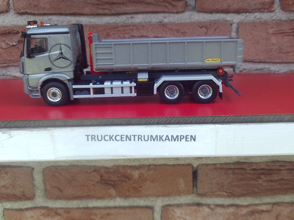 WSI  Mercedes  Benz  Arocs  MP4  -  Palfinger.