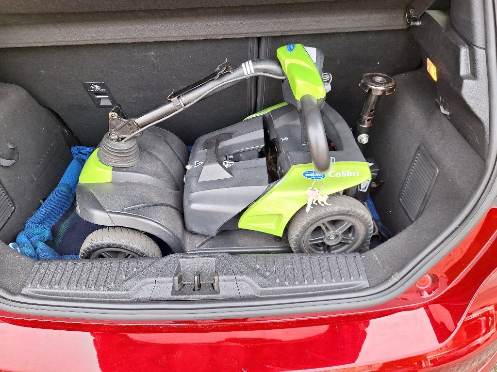 Elektrische/Opvouwbare Scootmobiel, Ophalen, Gebruikt, Invacare, 15 km of minder