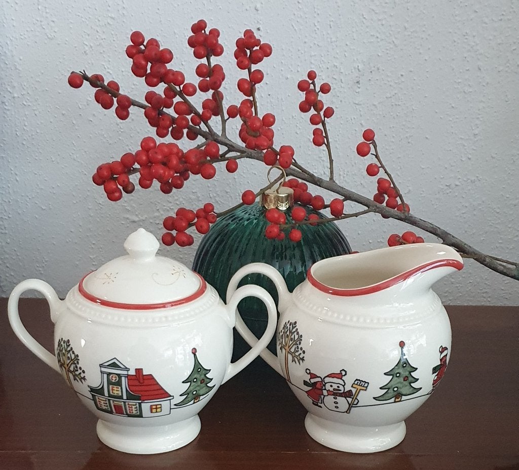 Wedgwood Windsor Christmas melkkannetje en suikerpot, Klassiek, Overige typen, Nieuw, Ophalen of Verzenden