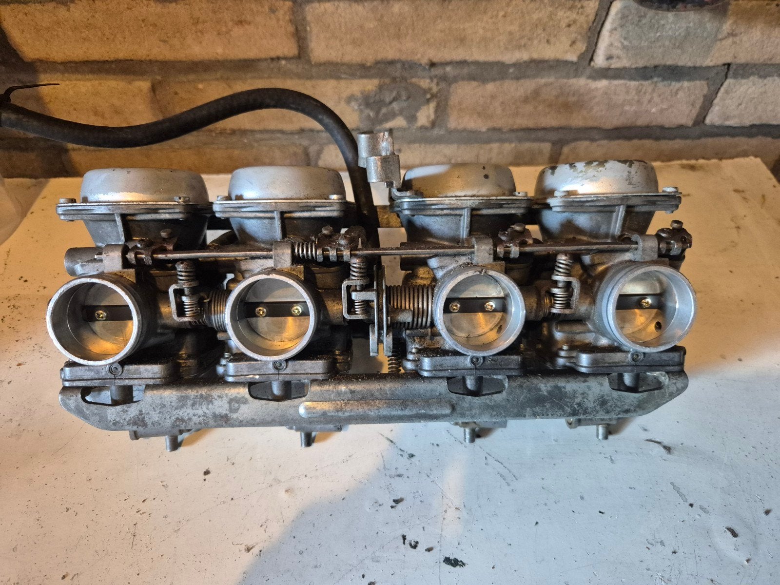 Set carburateurs  Honda nighthawk cbx650sc rc13 orgineel, Ophalen of Verzenden