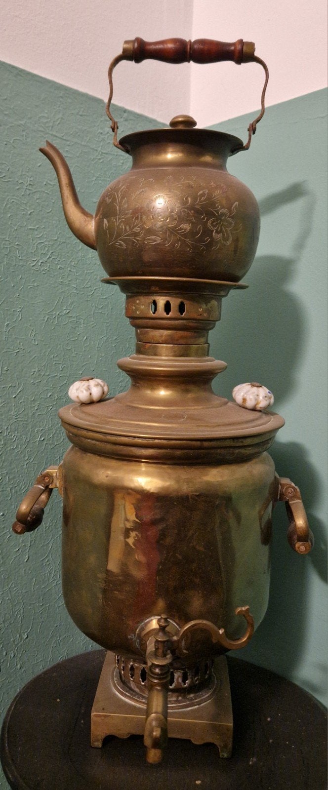 Antieke Russische Samowar met gegraveerde theepot, Antiek en Kunst, Antiek | Overige Antiek, Ophalen of Verzenden