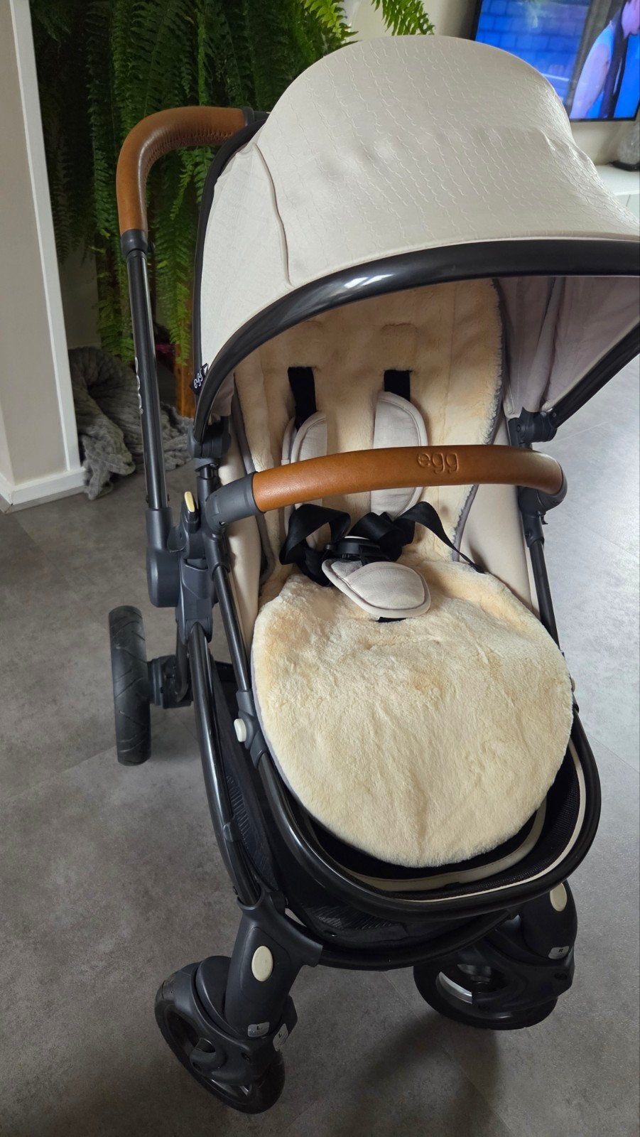 Egg Kinderwagen Combi: Ligbak, Buggy & Maxi-Cosi Adapters, Ophalen, Zo goed als nieuw, Combiwagen, Verstelbare duwstang