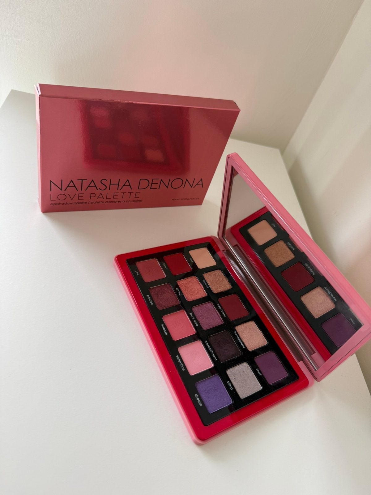Natasha Denona Love oogschaduw palette, Sieraden, Tassen en Uiterlijk, Uiterlijk | Cosmetica en Make-up, Ogen, Verzenden, Zo goed als nieuw