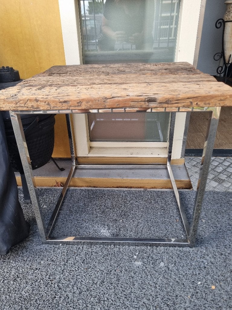 tafel 60 cm x 60 cm 54 cm hoog, Huis en Inrichting, Tafels | Bijzettafels, 55 tot 75 cm, Zo goed als nieuw, Rechthoekig, Hout