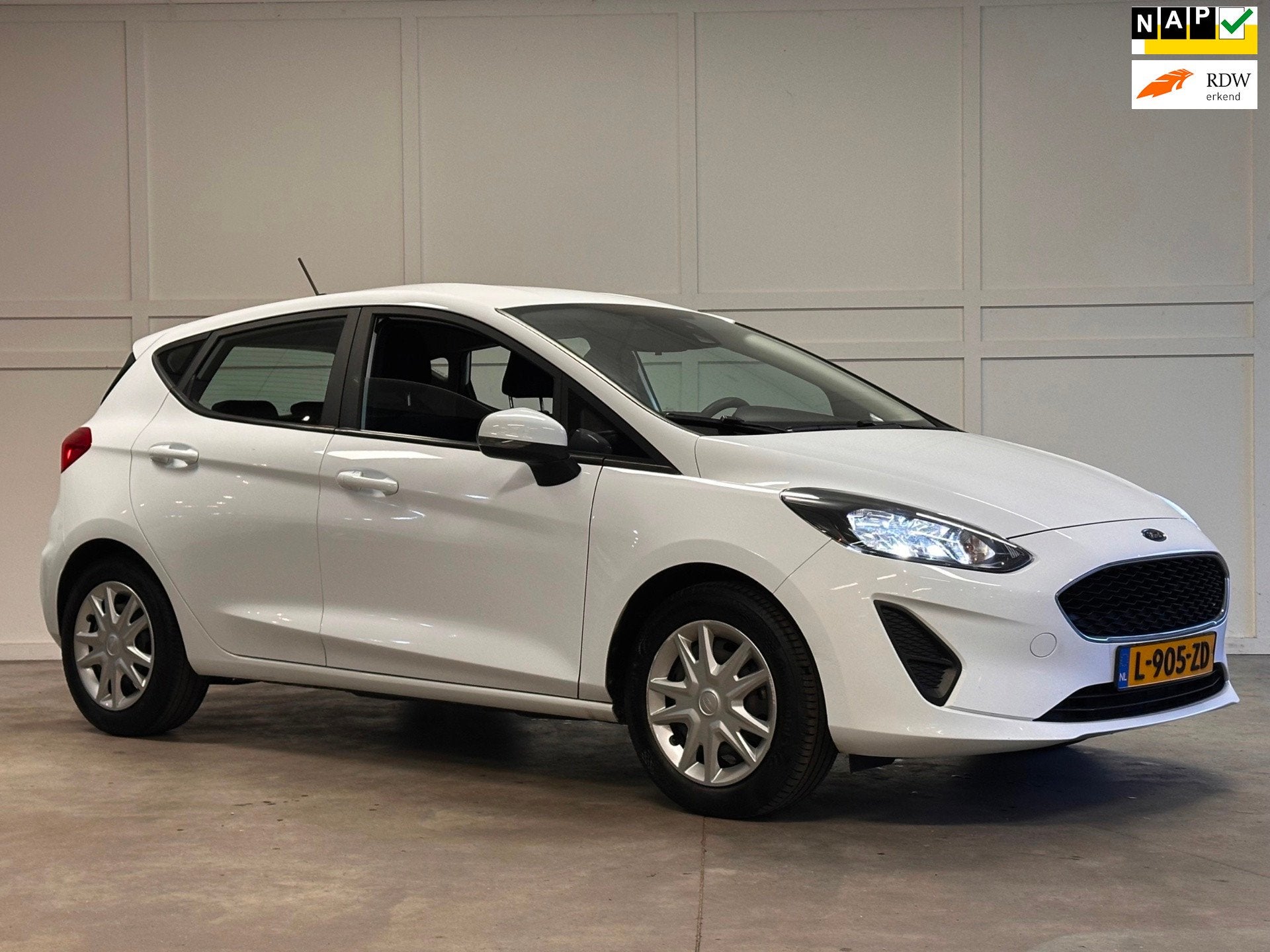 Ford Fiesta 1.0 EcoBoost / 2021 / Airco / Navi / Cruise, Voorwielaandrijving, Dealer onderhouden, Stof, Gebruikt