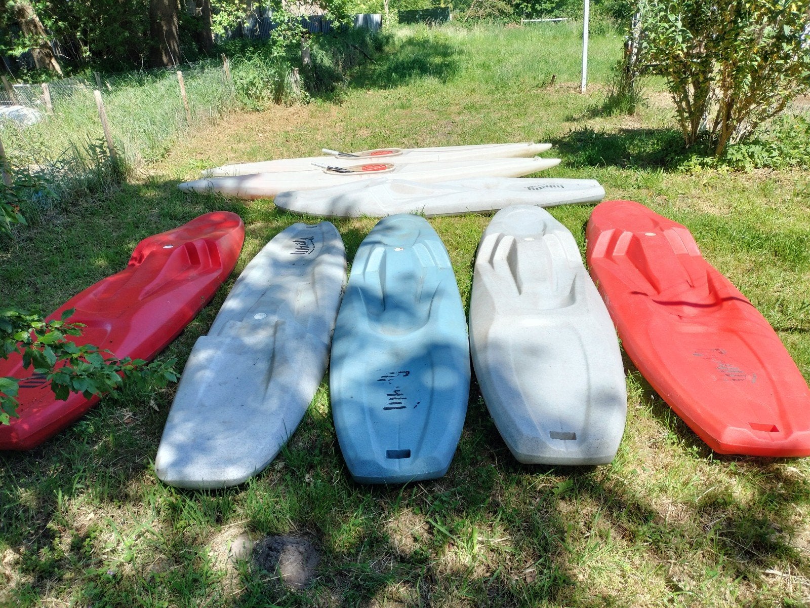 Kajaks - Diverse kleuren en maten, Watersport en Boten, Kajaks, Ophalen, Opblaasbaar, Zo goed als nieuw, 1-persoons