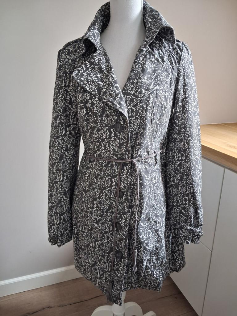 ZGAN Dept trenchcoat maat m, Kleding | Dames, Jassen | Zomer, Maat 38/40 (M), Ophalen of Verzenden, Zo goed als nieuw, Grijs