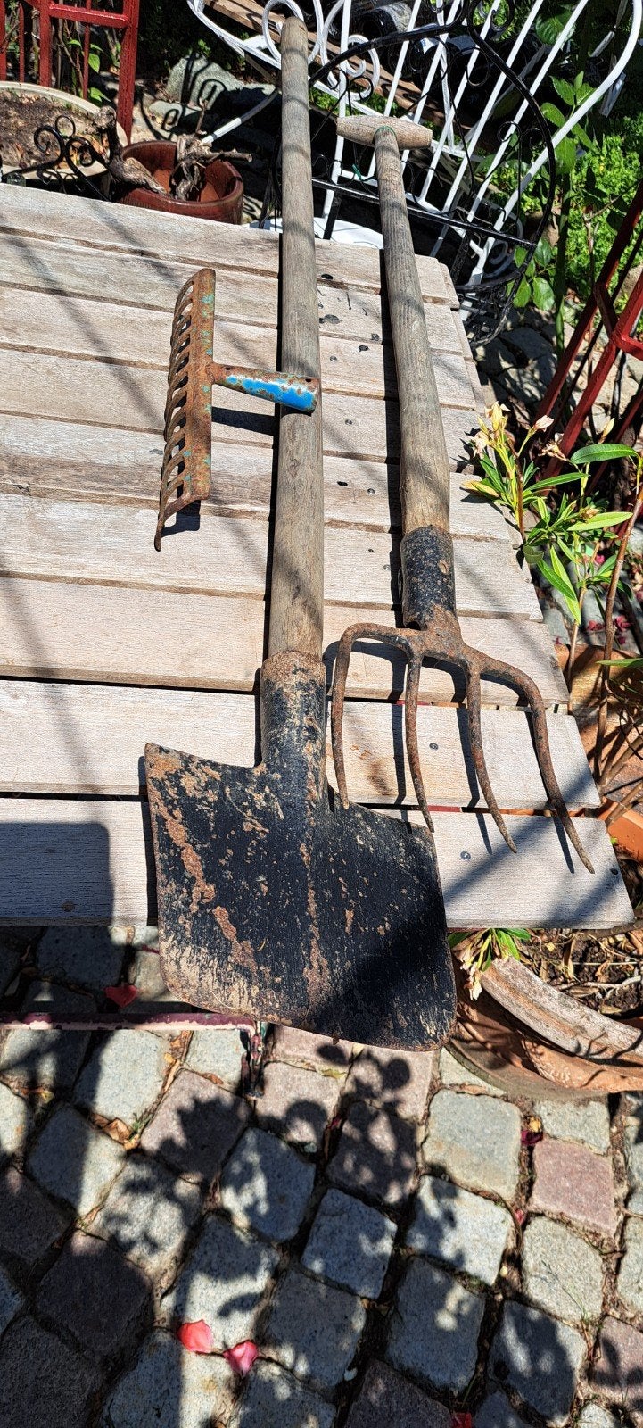 Oud tuingereedschap: hark, schop en vork, Ophalen of Verzenden, Gebruikt, Hark