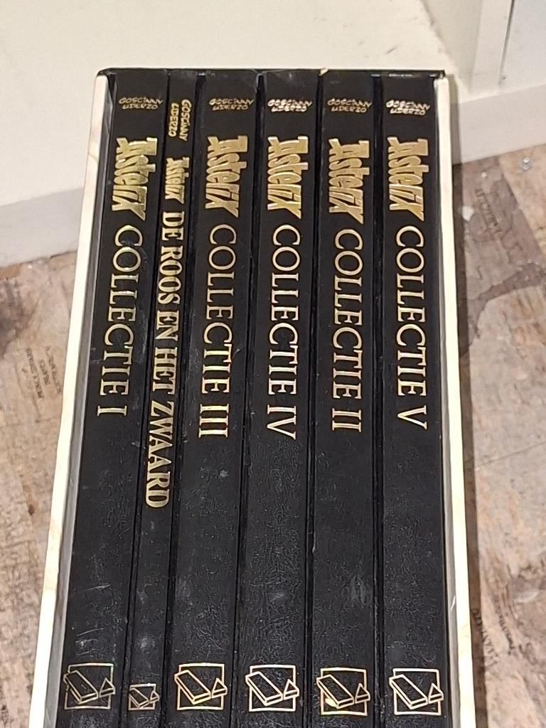 Stripboeken collectie, Boeken, René Goscinny, Albert Uderzo, Ophalen of Verzenden, Zo goed als nieuw, Meerdere stripboeken