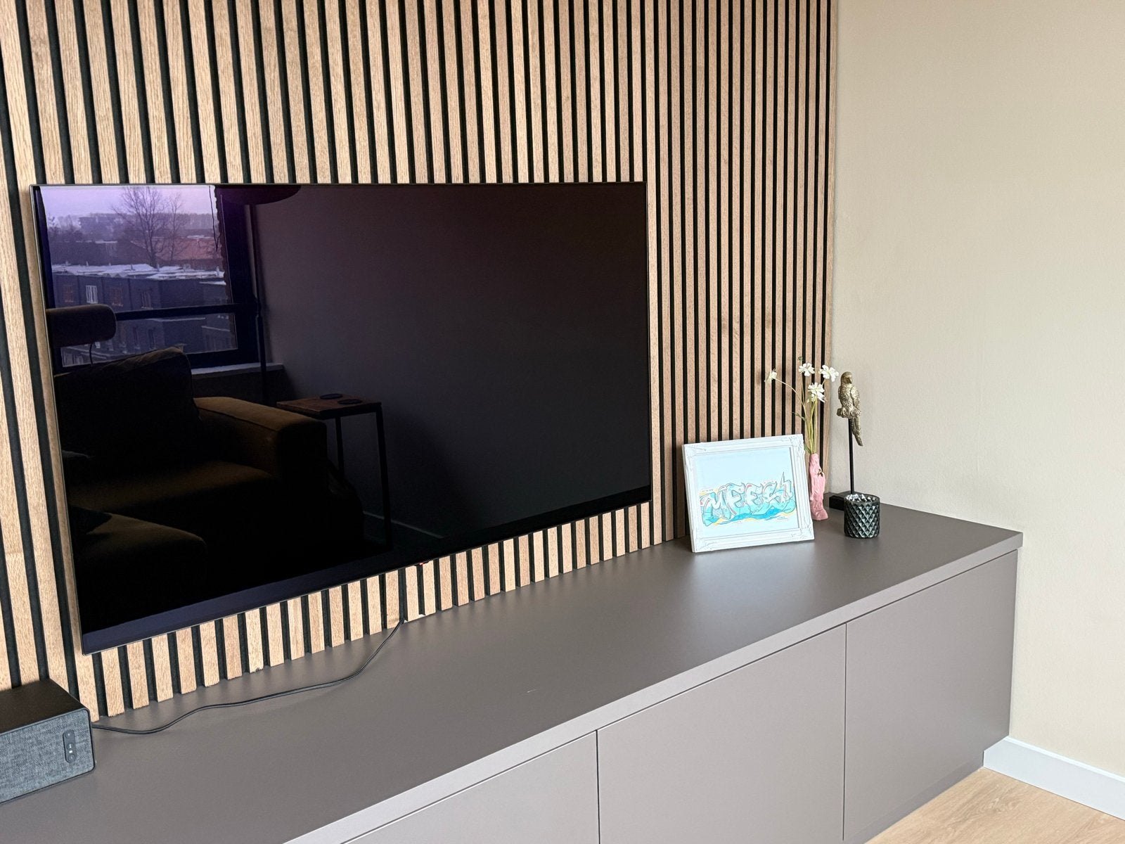 LG OLED55B9SLA OLED TV - 55 inch
