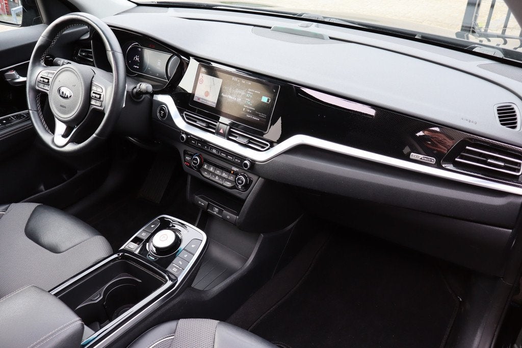 Kia e-Niro DynamicPlusLine 39 kWh 100% SOH! Panoramadak/Stoe, Auto's, 12 maanden, 136 pk, Gebruikt, Zwart