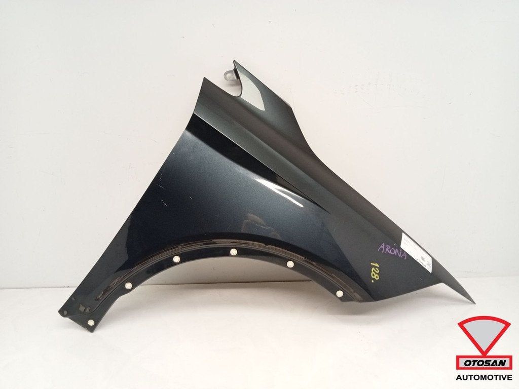 Seat arona zijscherm spatbord rechts voor origineel, Gebruikt, Autovia A-2, Km 585 585
08760  Martorell, ES, Ophalen of Verzenden